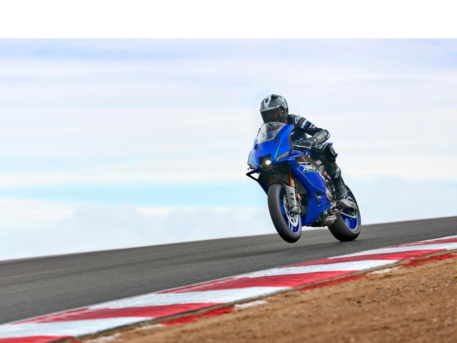 Мотоцикл YAMAHA R9 (Icon Blue) 2026